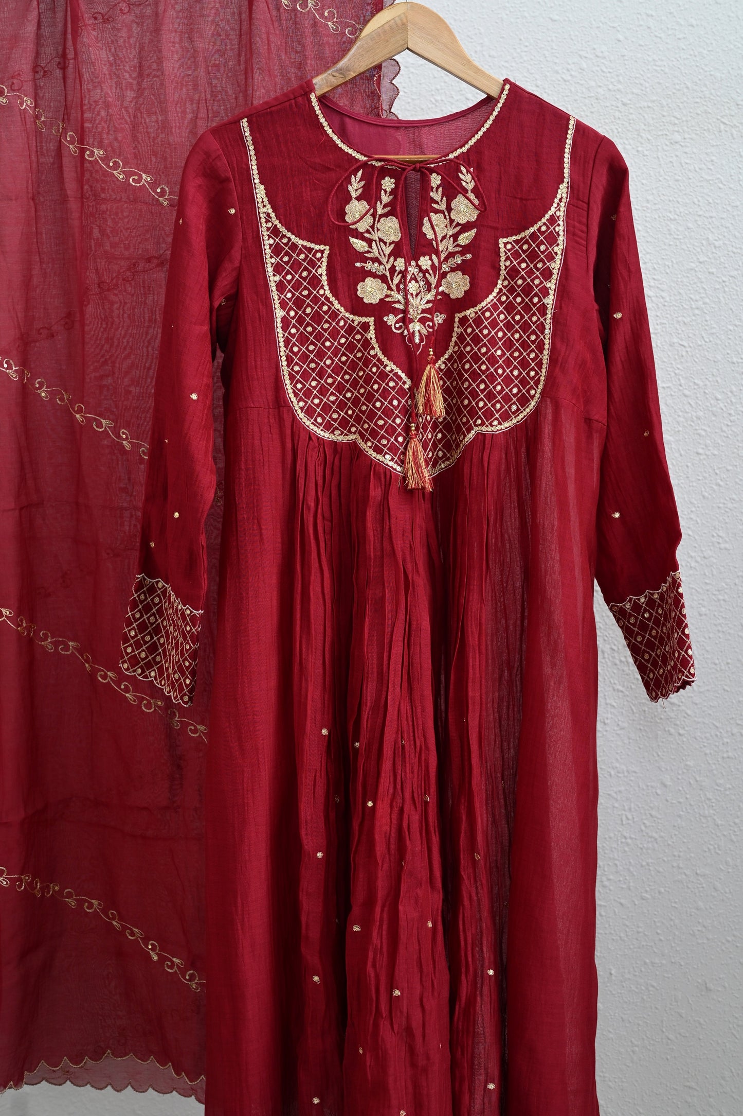 Maroon Side Jaal Suit Set