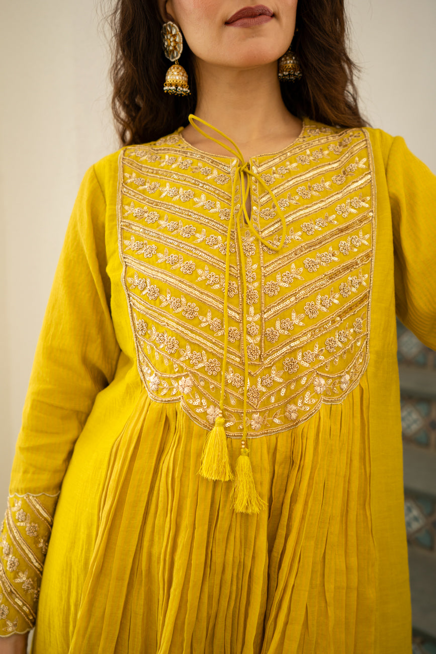 Lime mustard Tissue centre gathered Suit set