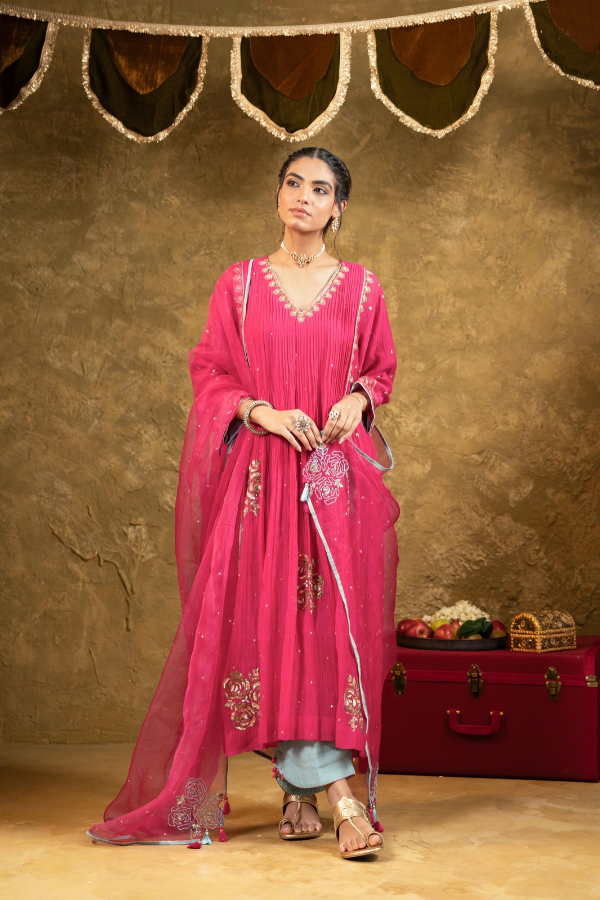 Pink 5 Boota Kurta Set