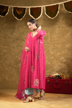 Pink 5 Boota Kurta Set