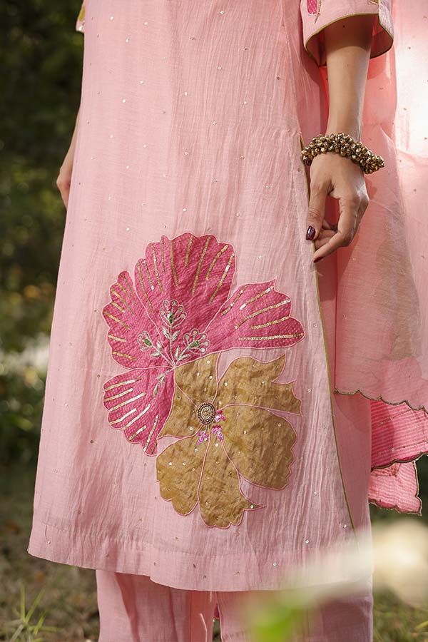 Baby Pink Appliqué Floral A-line Kurta Set