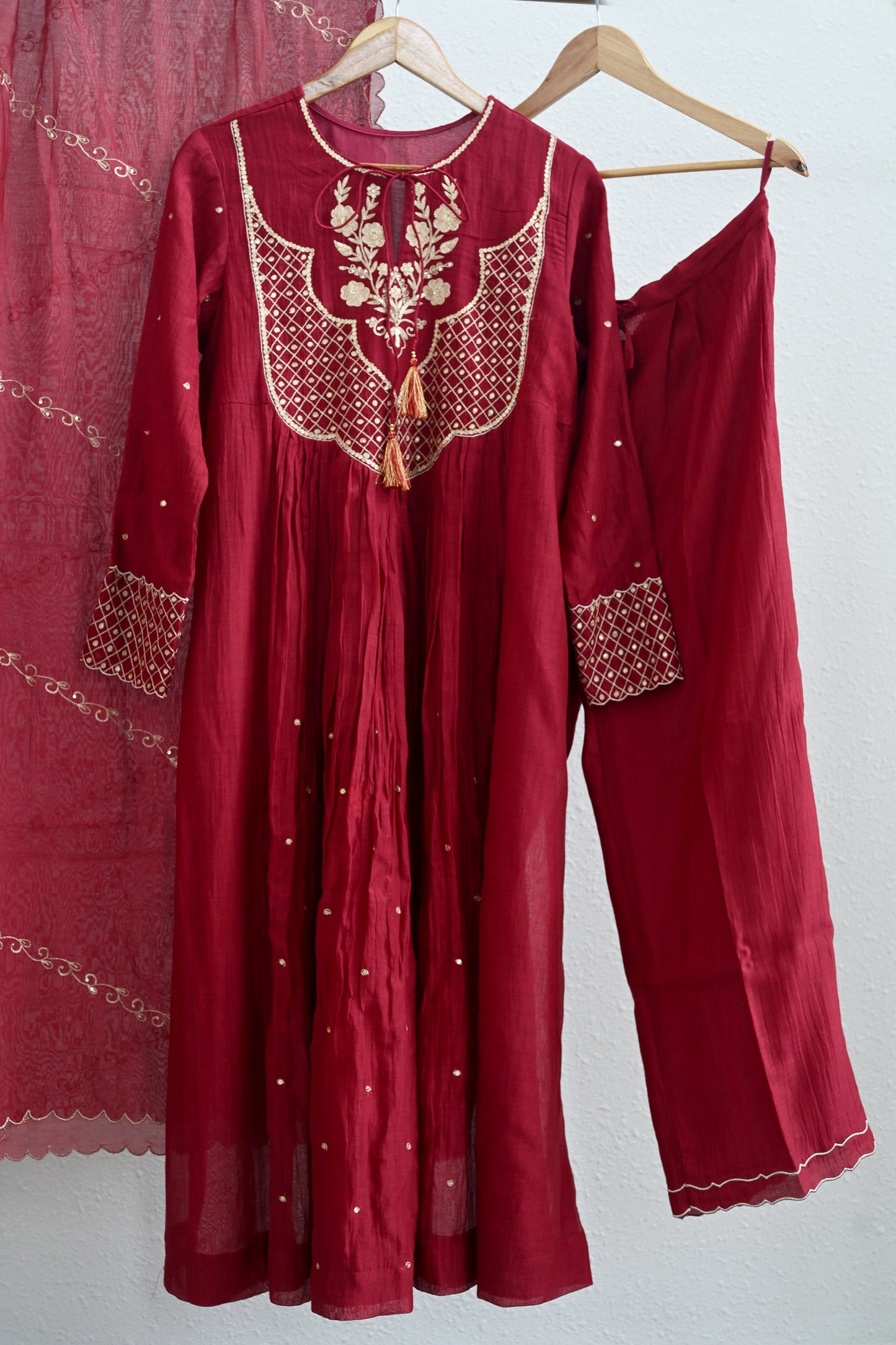 Maroon Side Jaal Suit Set