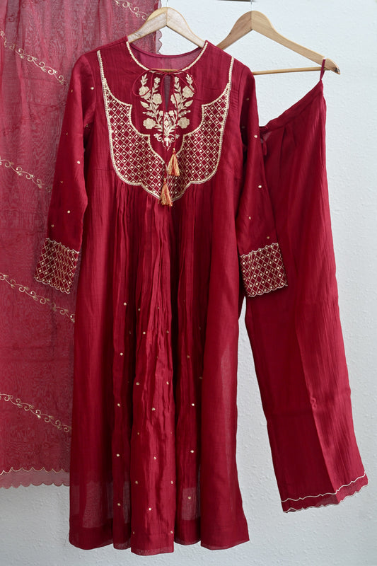 Maroon Side Jaal Suit Set
