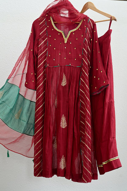 Maroon Side Panel Kurta Set