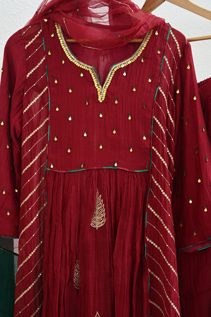 Maroon Side Panel Kurta Set