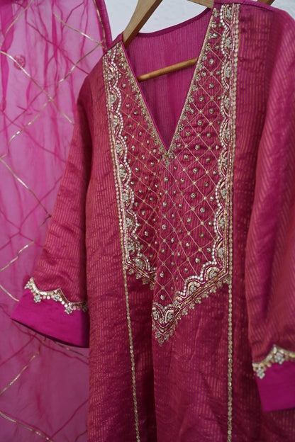 Pink Side Jaal Suit Set