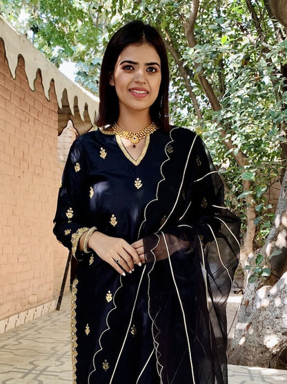 Black Silk Straight Suit Set