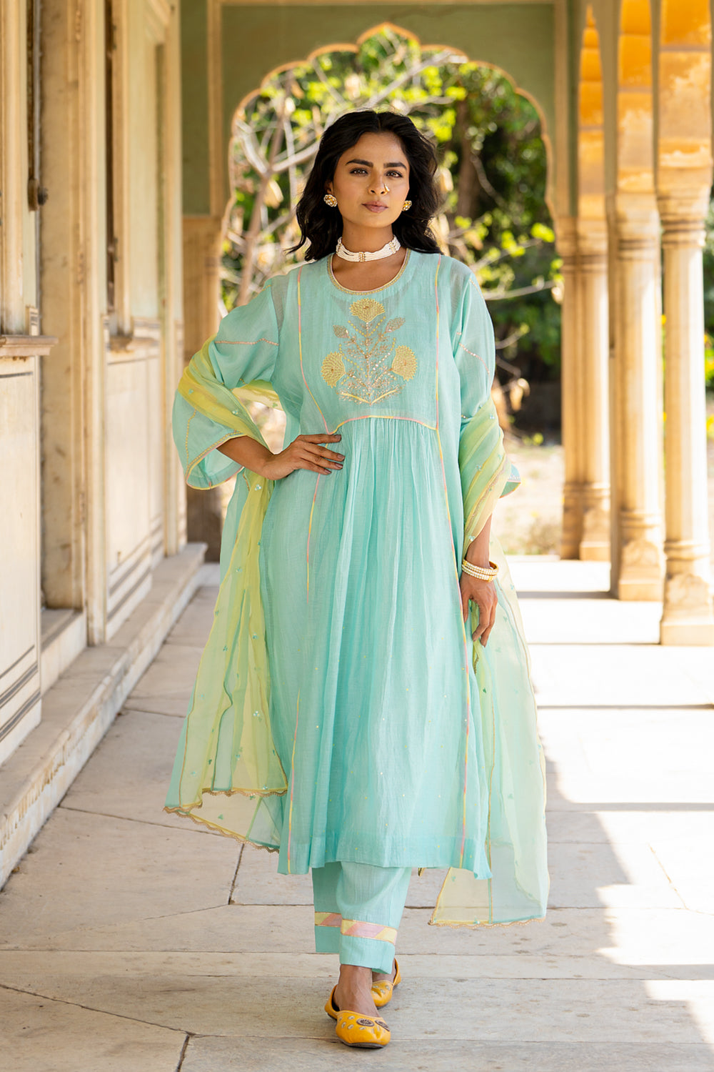 Pastel Blue Poppy Motif Boota Set