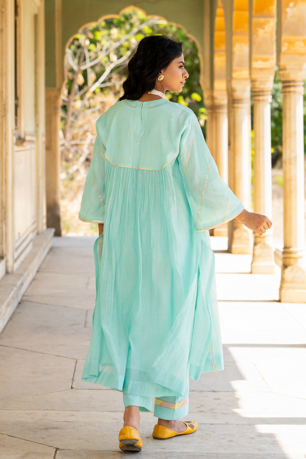 Pastel Blue Poppy Motif Boota Set