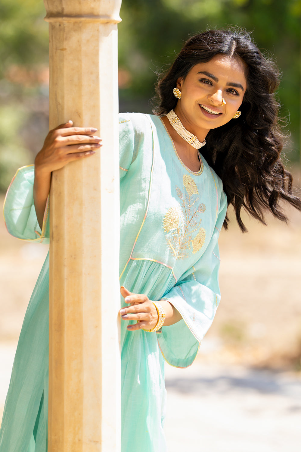 Pastel Blue Poppy Motif Boota Set