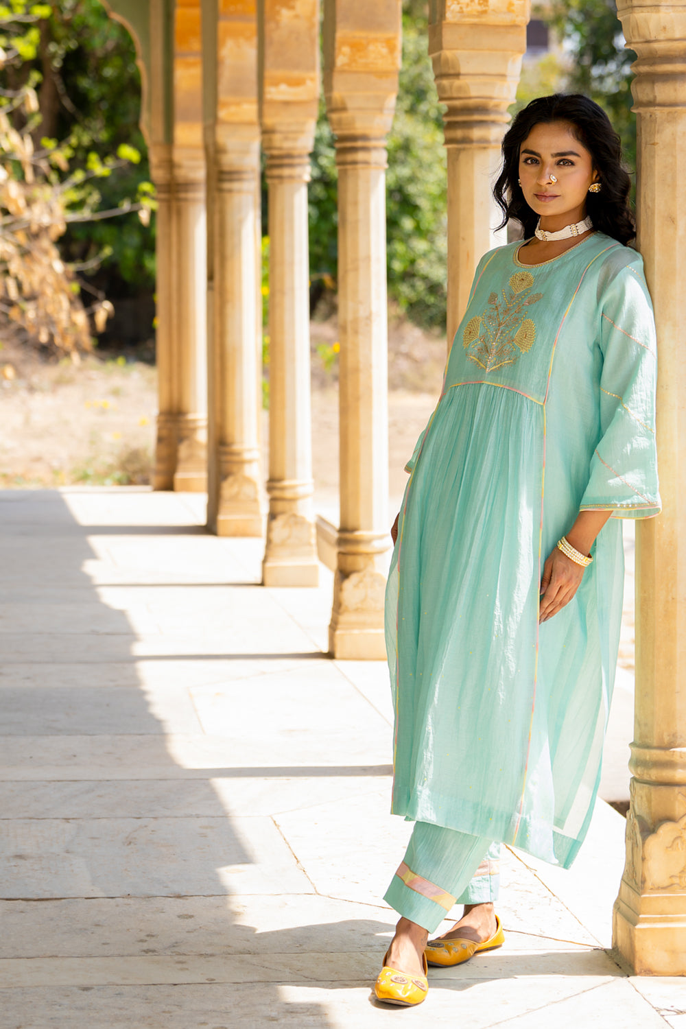 Pastel Blue Poppy Motif Boota Set