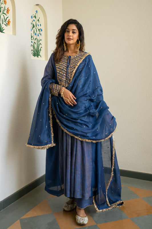 Mid night blue Tissue centre gathered Suit set