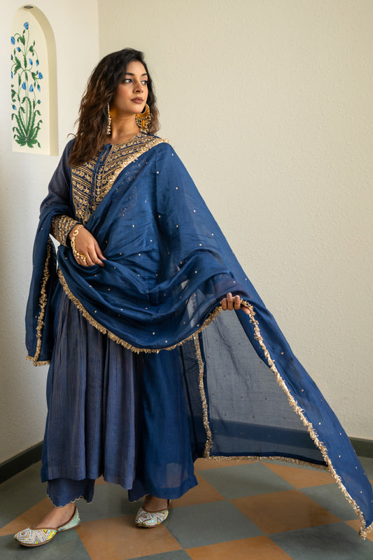 Mid night blue Tissue centre gathered Suit set