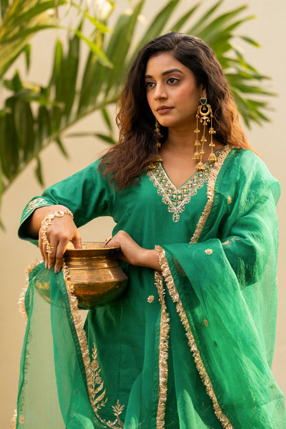 Green Boota Aari Sharara