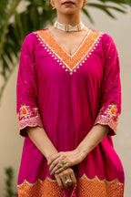 Pink Aari Sequinns Straight Kurta Set